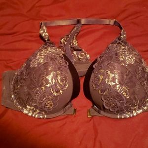 Cacique front closure bra